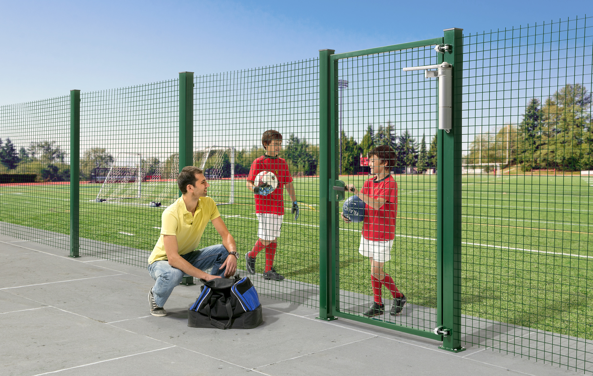 LOCINOX® Zámkový set LAKZ P1 pre profil 40 x 40 mm (kazeta, zámok, polyamidové kľučky, cylindrická vložka), voliteľná fa