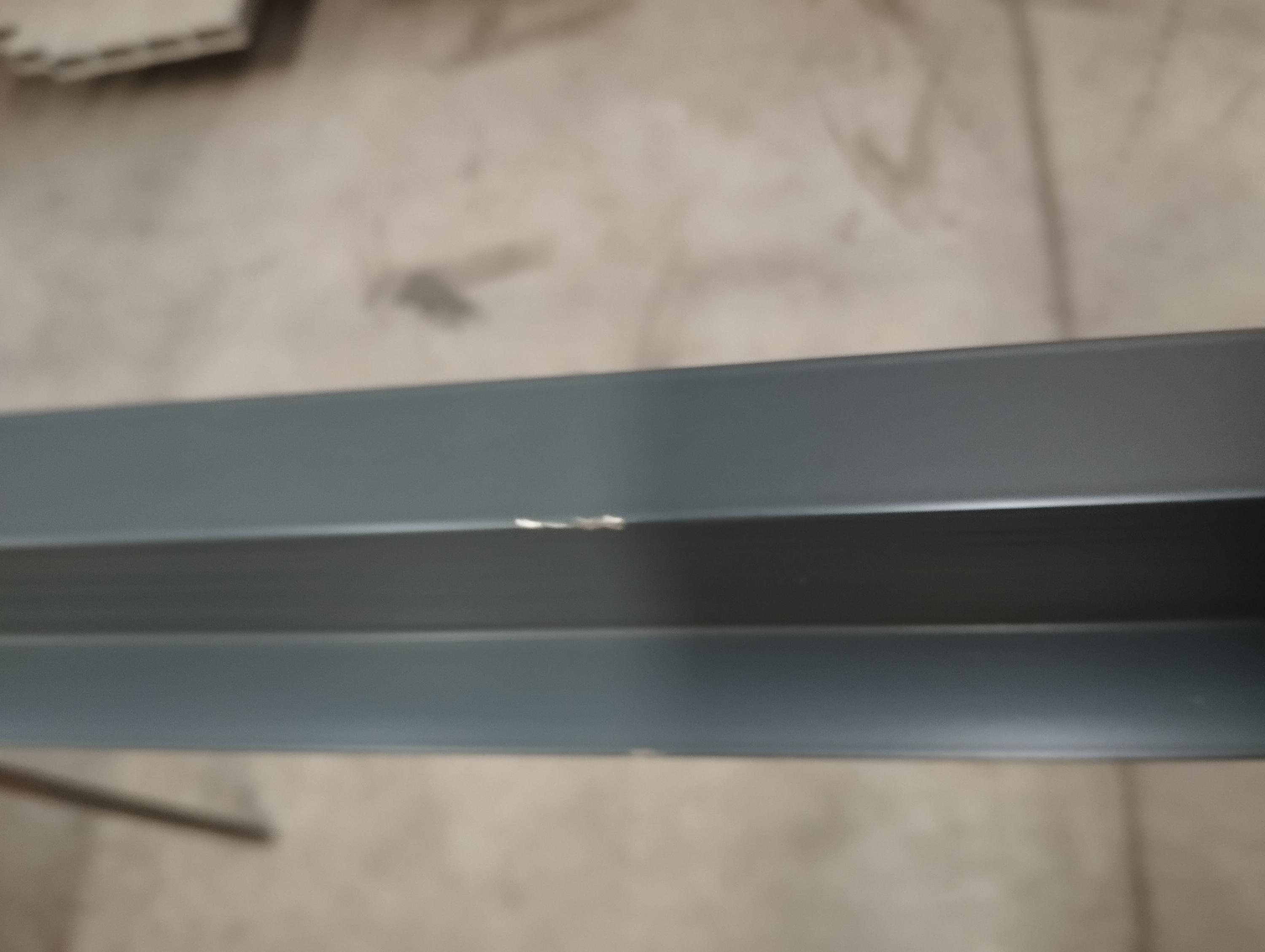 Poškozený profil na výplň 108x16x6000mm, materiál EN AW-6060 T66, přírodní hliník bez povrchové úpravy, cena za KUS